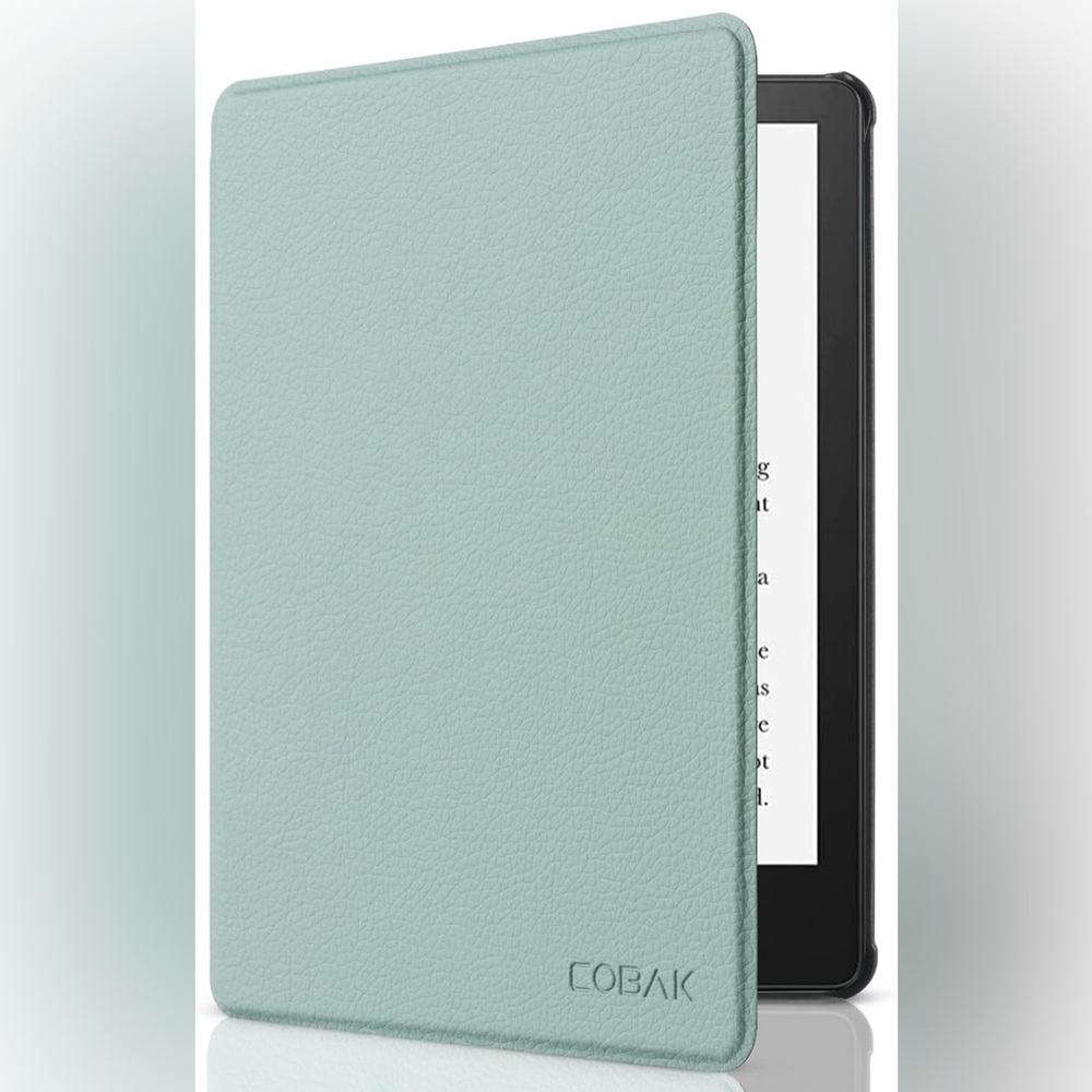 CoBak Case get (7) in this lot for 6.8" Kindle Paperwhite 11th Gen 2021 Covers